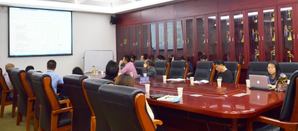 The Management of St. Stamford Modern Cancer Hospital Guangzhou reviewed the provisions and documents of ＂Patient Service＂ Section.