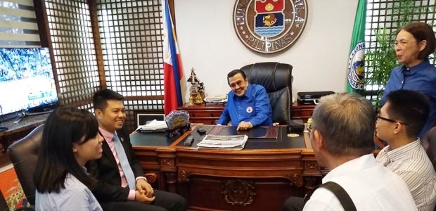 Former President of the Philippines and Current Mayor of Manila Highly Recognizes MCHG